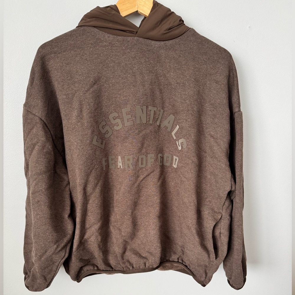 FEAR OF GOD ESSENTIALS
Brown Bonded Hoodie